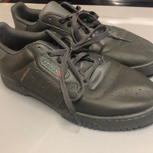 Yeezy Powerphase Calabasas